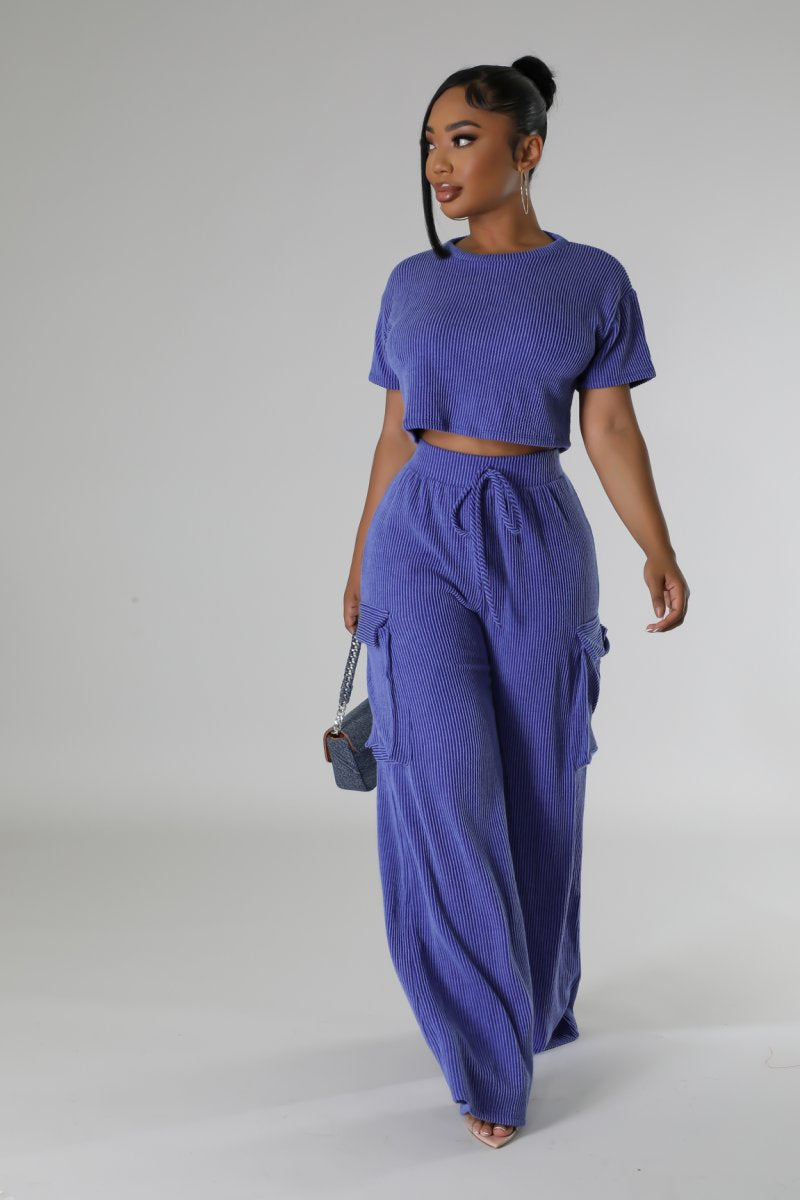 Lightly Cropped Cargo Sets